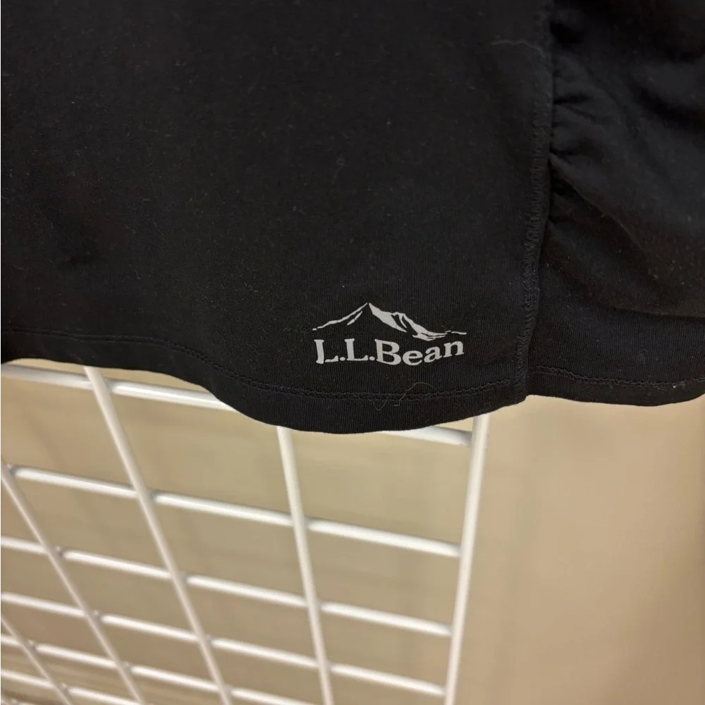 BUNDLE OF TWO L.L.Bean Women’s “Missis” size XS long sleeve activewear shirts. - Picture 5 of 16